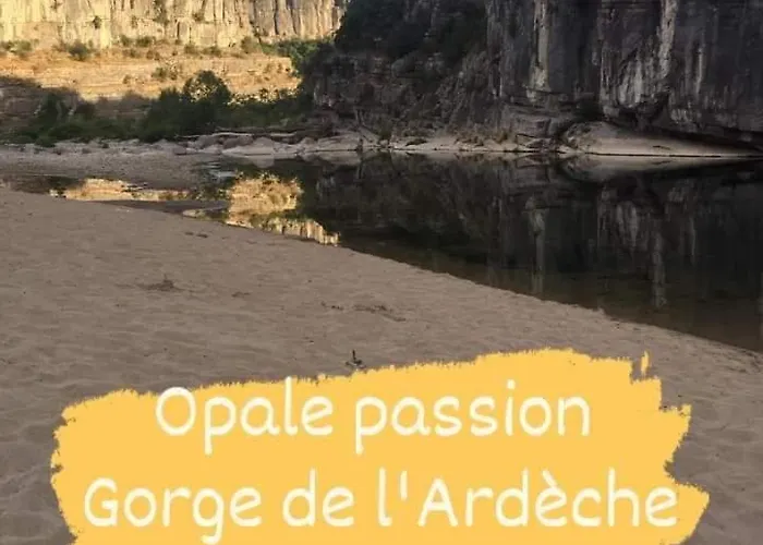 chambres d'hôtes 25 M2 privé et table d'hôtes Ruoms